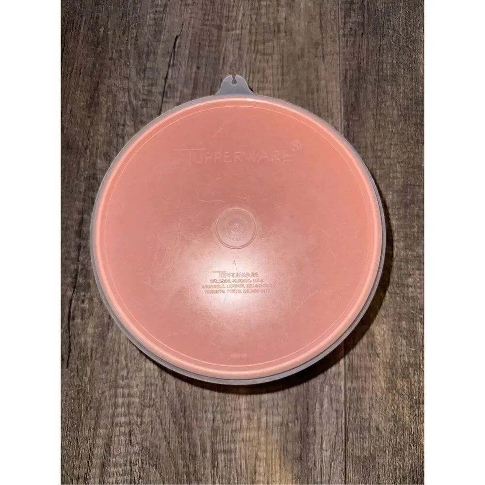 Vintage Tupperware 235 Harvest Orange Wonderlier Mixing Bowl